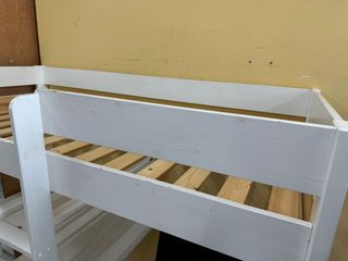 Cama Litera Blanca con Escritorio