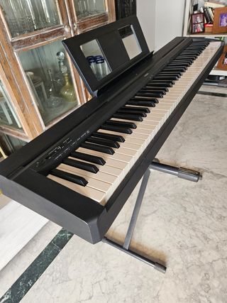 Piano Yamaha P-45