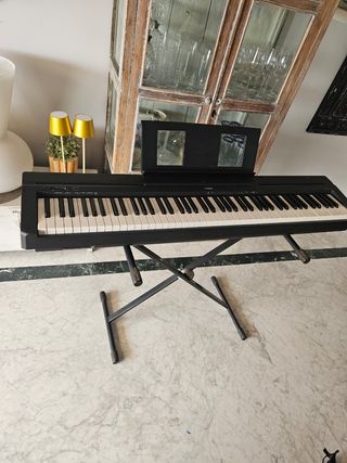 Piano Yamaha P-45