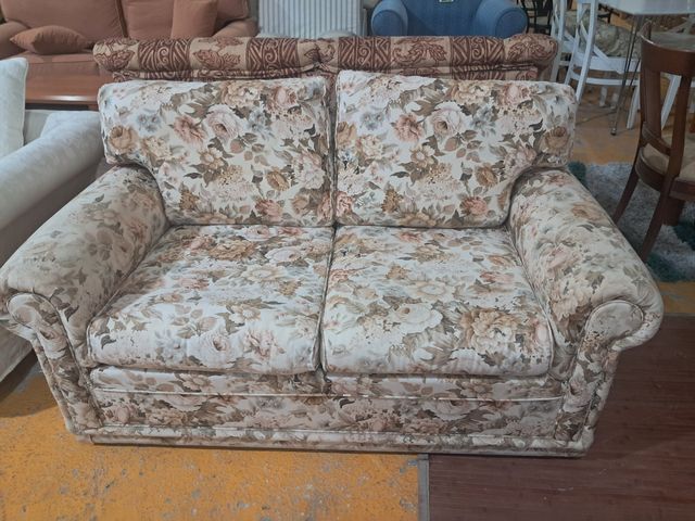 Sofá de 2 plazas floral