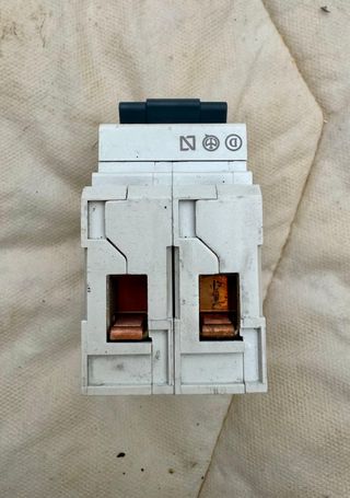 HAGER INTERRUTTORE AUTOM MAGNETOTERMICO MC532A C32