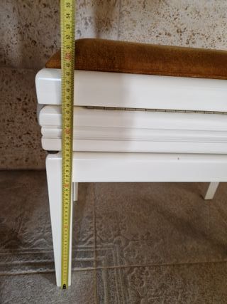 Silla de piano marfil