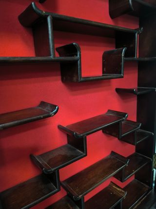 Vitrina Oriental de Pared Madera y Cristal