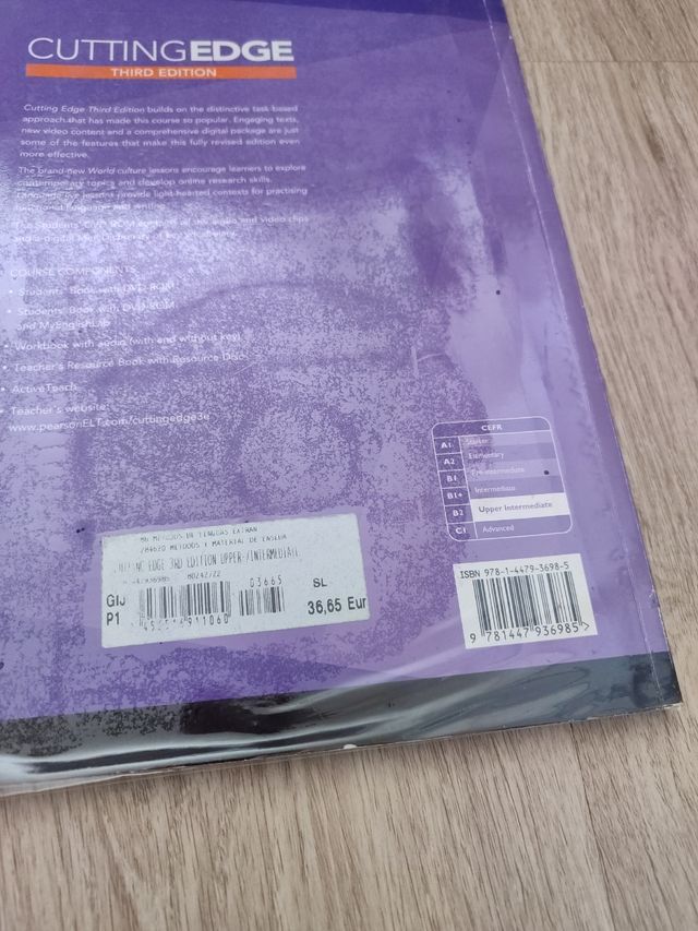 CUTTING EDGE 3RD EDITION UPPER INTERMEDIATE STU...
