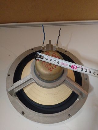 Altavoz Vieta Negro y Amarillo