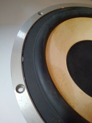 Altavoz Vieta Negro y Amarillo