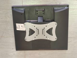 Samsung SyncMaster 720N Monitor