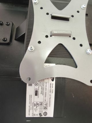 Samsung SyncMaster 720N Monitor