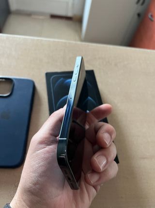 iPhone 12 Pro Max Blu Pacifico
