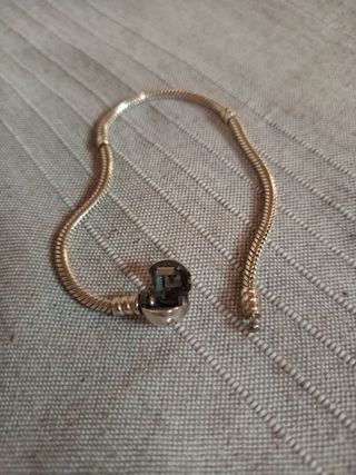 Pulsera eslabonada de plata, de 18cm.