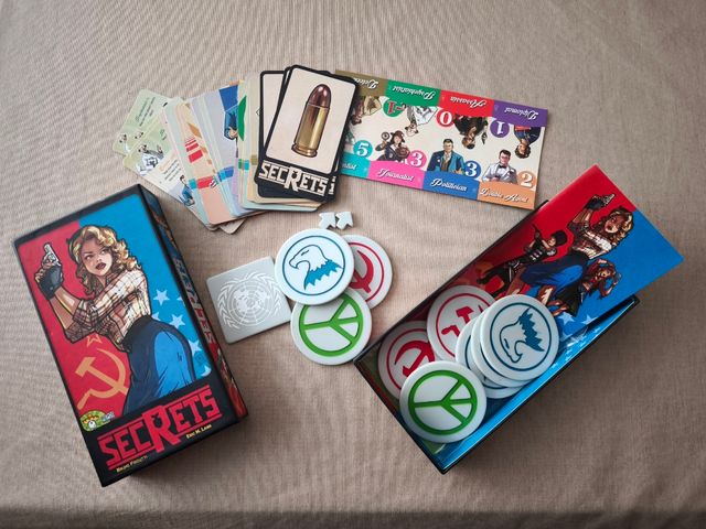 Juego de mesa Secrets