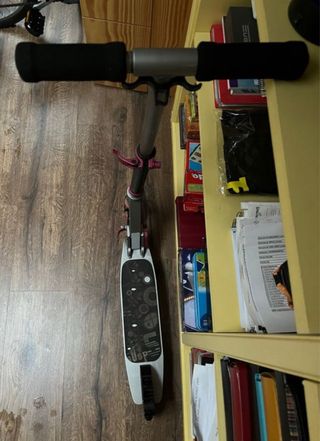 Patinete Plegable Blanco y Rosa