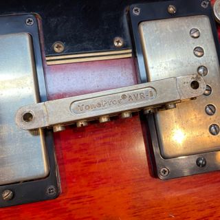 Puente ABR-1 TonePros VR-II para guitarra Gibson
