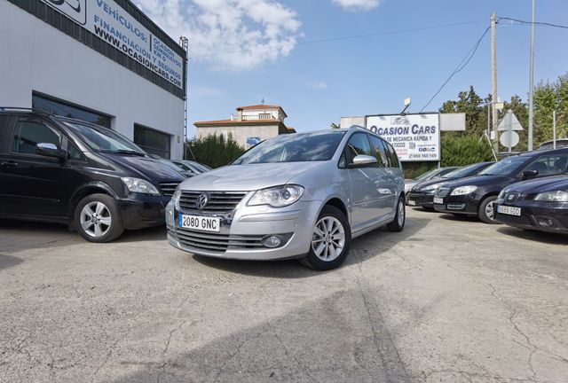 Volkswagen Touran DSG - Etiqueta C