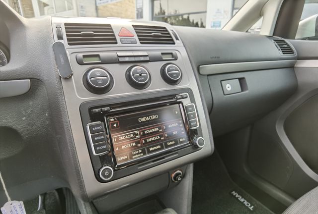 Volkswagen Touran DSG - Etiqueta C