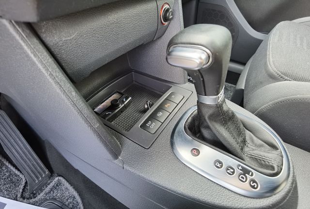 Volkswagen Touran DSG - Etiqueta C