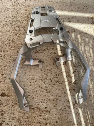 Soporte Baúl Trasero Honda Forza 750 original