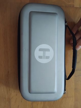 Consola Nintendo Switch Roja y Azul