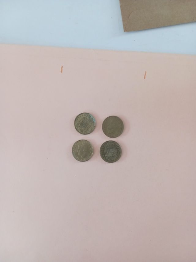 Lote de 300 monedas antiguas