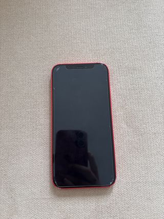 iPhone 12 Rojo
Desperfectos a simple vista 