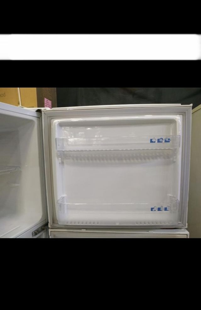 Nevera LG pequeña 163x60cm