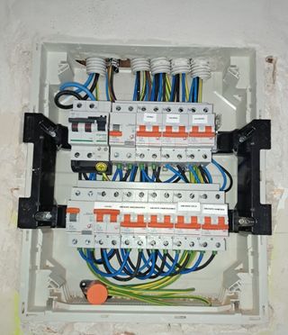 Boletín de Luz (CIE, RITSIC, BRIE...)