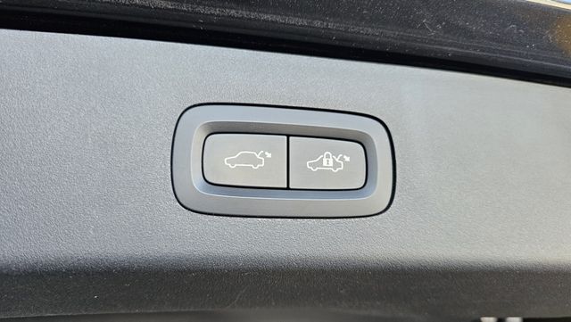 LYNK & CO 01 1.5T PHEV 261CV