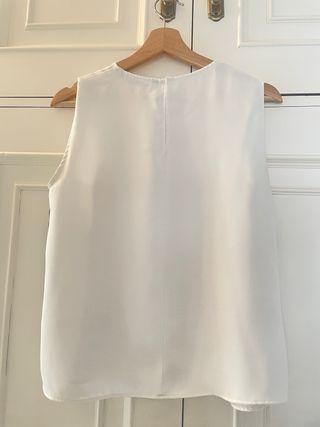 Blusa Zara Blanca con Detalles Negros