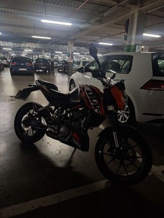 KTM Duke 125 2011