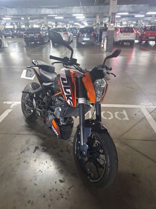 KTM Duke 125 2011