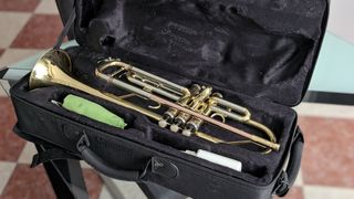 Trompeta Sib Zeus TR 200L