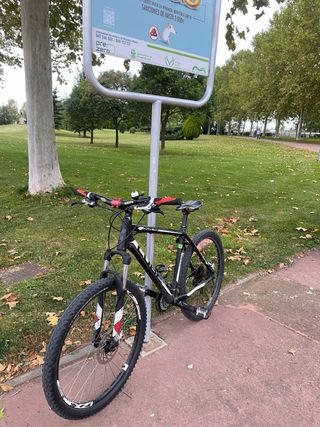 Bicicleta Cube MTB Rueda 26