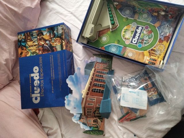 Juego de mesa Cluedo con Efectos Especiales