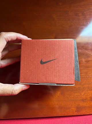 Reloj Nike Deportivo Amarillo y Negro
