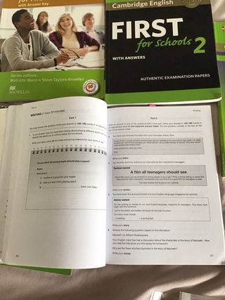 conjunto libros para la preparación exámenes First