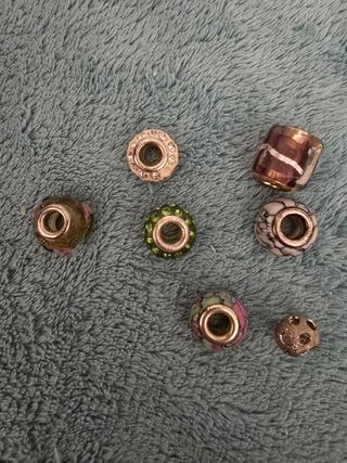 Lote 7 abalorios charms para pulseras