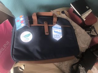 Maletín para portátil azul y marrón