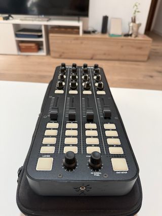 Allen & Heath Xone K2 Controlador DJ