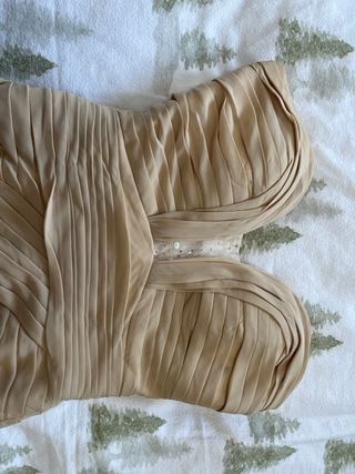 Vestido Beige de Fiesta