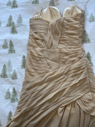 Vestido Beige de Fiesta