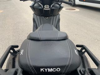 KYMCO AK 550