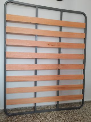 Somier metálico con láminas de madera