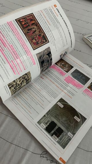 Geografía e Historia. 2 Secundaria. Revuela