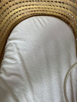 Moisés mimbre con soporte y ruedas