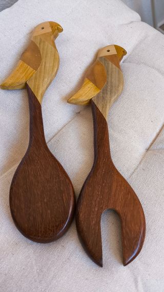 Cucharas de ensalada madera artesanales pájaro