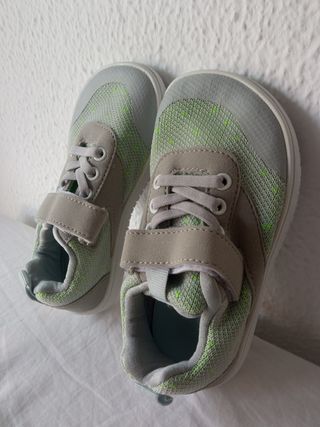 Zapatillas deportivas infantiles T28