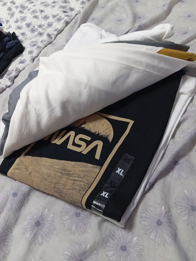 Lote 5 Camisetas de hombre a estrenar