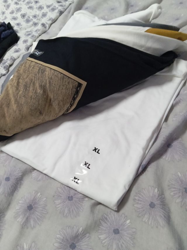 Lote 5 Camisetas de hombre a estrenar