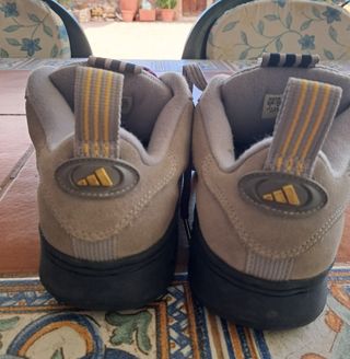 Zapatillas Adidas Skater Grises