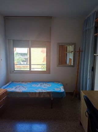 Habitación Altabix-Universidad UMH Elche